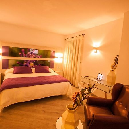 Hotel Hc Zoom Пособланко Экстерьер фото