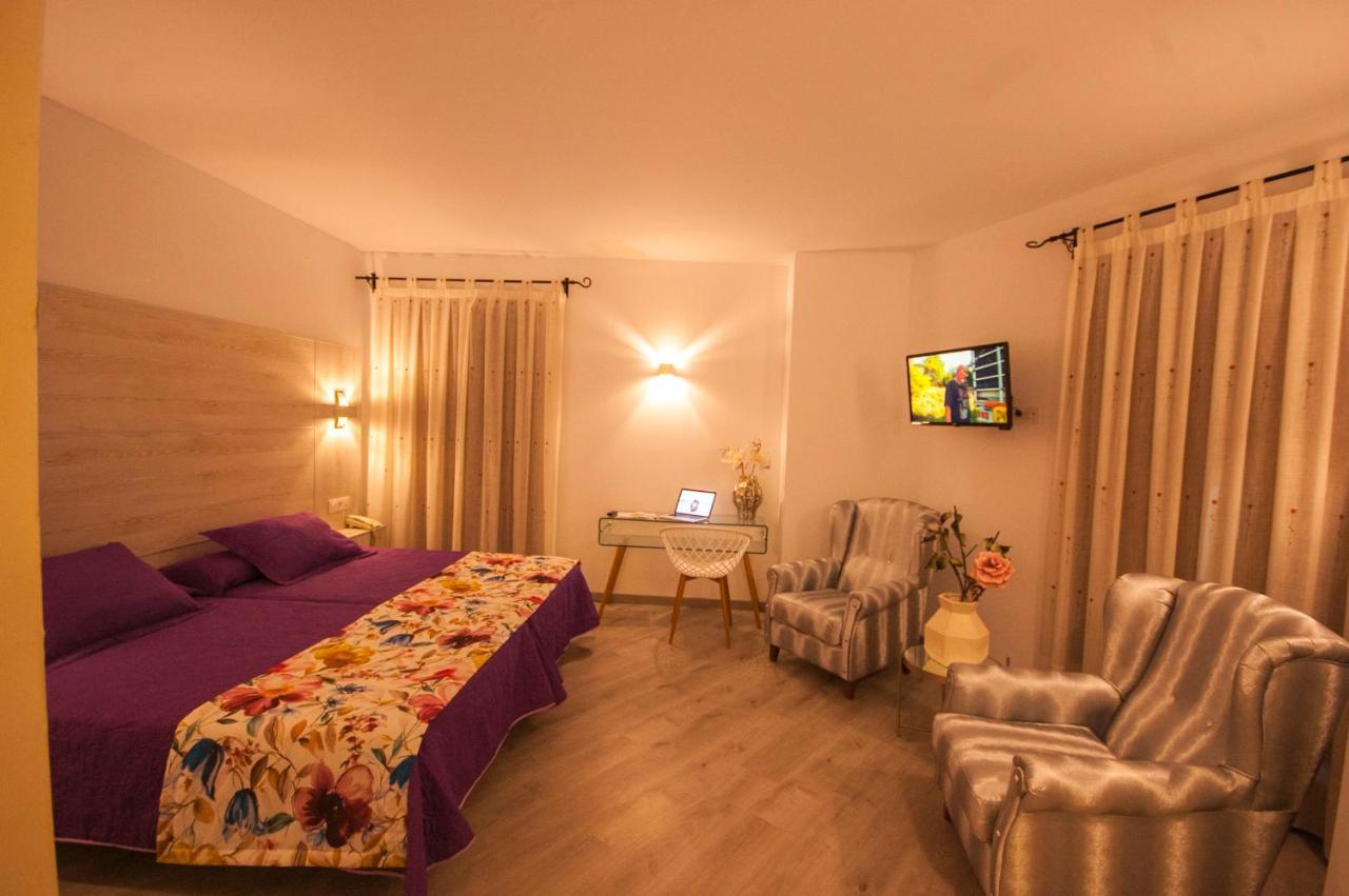 Hotel Hc Zoom Пособланко Экстерьер фото