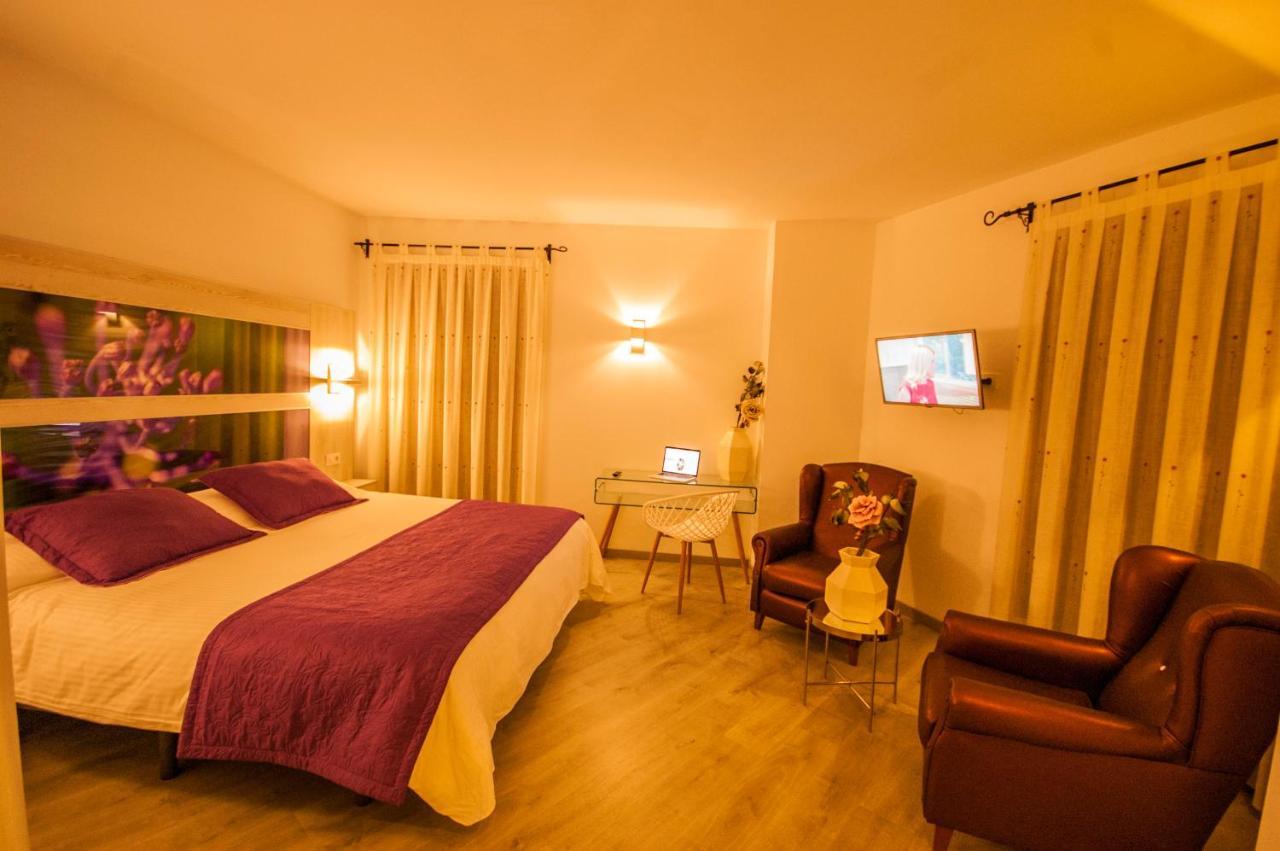 Hotel Hc Zoom Пособланко Экстерьер фото