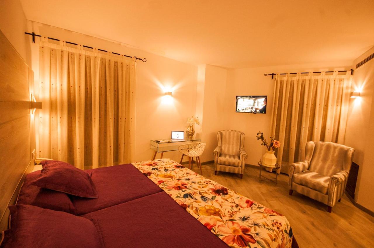 Hotel Hc Zoom Пособланко Экстерьер фото